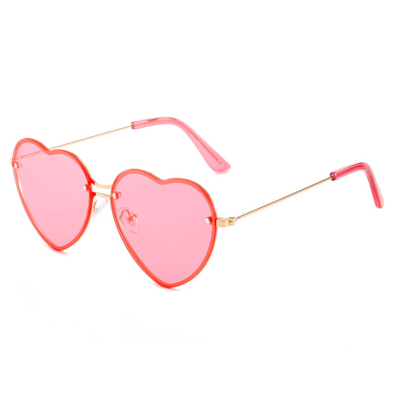 نظارة شمسية معدنية على شكل قلب وردي للسيدة
