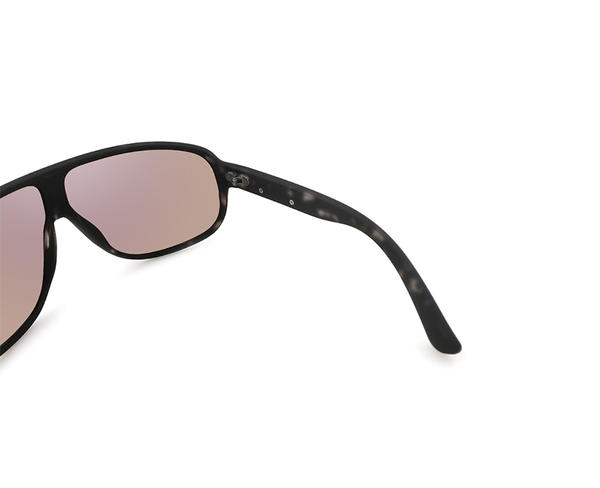 2022 شعار مخصص جديد CE UV400 حجب عدسة مرآة الموضة الرائعة قطعة واحدة إطار نسائي كبير ، نظارات شمسية كبيرة الحجم